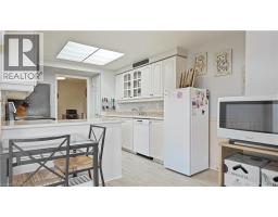 265 WESTCOURT Place UnitNo. 705 - 19