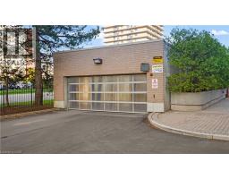 265 WESTCOURT Place UnitNo. 705 - 42