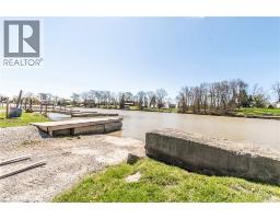 3 COPPER BEECH Drive - 40