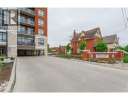 399 QUEEN Street S UnitNo. 202 - 6
