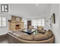358 GREEN ACRES Drive - 16