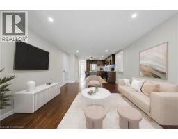 31 SIENNA Street UnitNo. A - 4