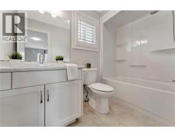 4 LIVINGSTON Drive - 26