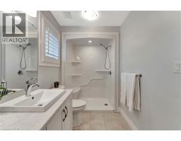 4 LIVINGSTON Drive - 38