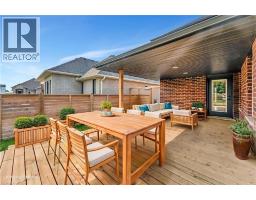 4 LIVINGSTON Drive - 43
