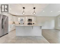 4 LIVINGSTON Drive - 9