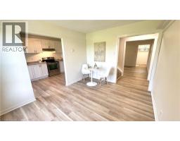 37 ST. CHARLES Place - 10