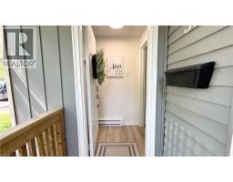 37 ST. CHARLES Place - 13