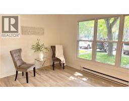 37 ST. CHARLES Place - 15