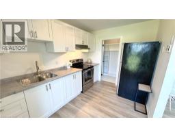 37 ST. CHARLES Place - 4