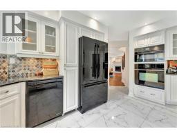 17 LEE ARN Court - 12