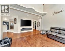 17 LEE ARN Court - 17