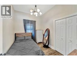 17 LEE ARN Court - 22