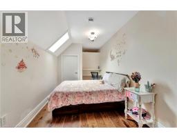 17 LEE ARN Court - 34