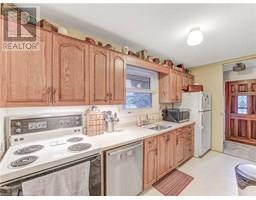 30 BLUERIDGE Crescent - 12