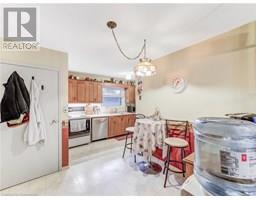 30 BLUERIDGE Crescent - 13