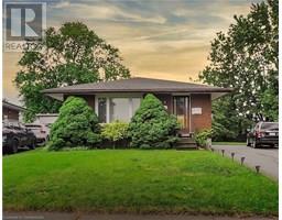 30 BLUERIDGE Crescent - 2