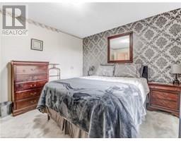 30 BLUERIDGE Crescent - 27