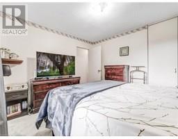 30 BLUERIDGE Crescent - 28
