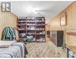 30 BLUERIDGE Crescent - 34