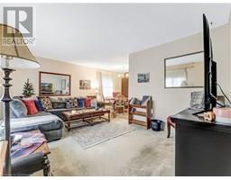 30 BLUERIDGE Crescent - 7