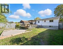 19 AARON Drive - 36