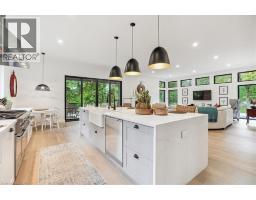 114 REDING Road - 18
