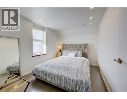 23 RICHMOND Avenue - 30