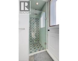 23 RICHMOND Avenue - 31