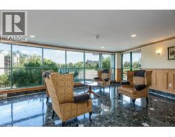 30 BLUE SPRINGS Drive UnitNo. 501 - 33