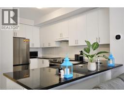677 PARK Road N UnitNo. 93 - 10