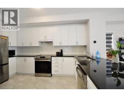 677 PARK Road N UnitNo. 93 - 9