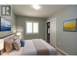 26 EVERGREEN Lane - 32