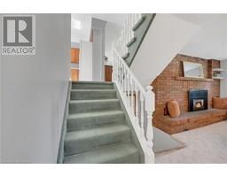 110 AYR Street - 25