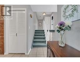 110 AYR Street - 6