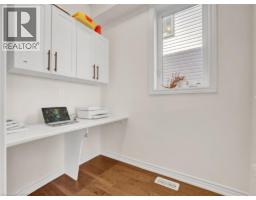 66 LILLIAN Way - 11