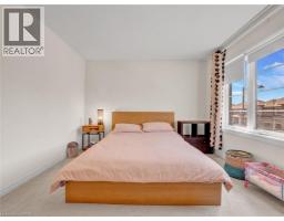 66 LILLIAN Way - 30