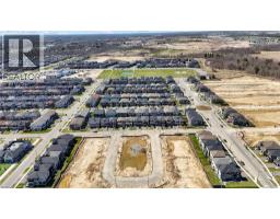 66 LILLIAN Way - 48