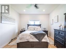 16 WHITING Drive - 25