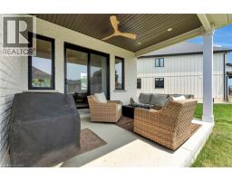 10 MACNEIL Court - 37