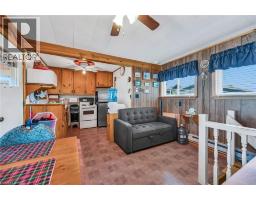 86 LAKESHORE Road - 10