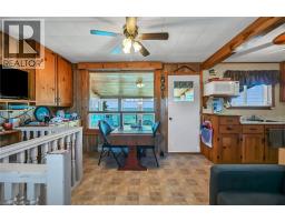 86 LAKESHORE Road - 11