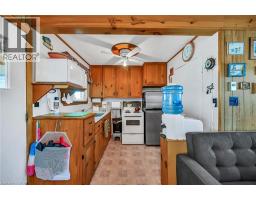 86 LAKESHORE Road - 13