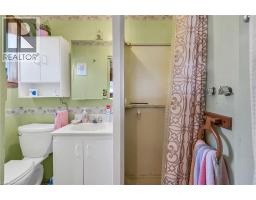 86 LAKESHORE Road - 16