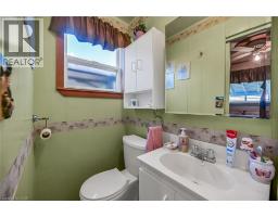 86 LAKESHORE Road - 17