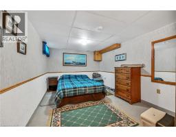 86 LAKESHORE Road - 18