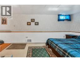 86 LAKESHORE Road - 20