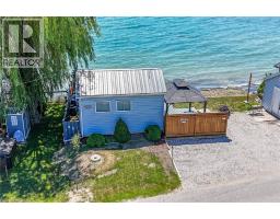 86 LAKESHORE Road - 38