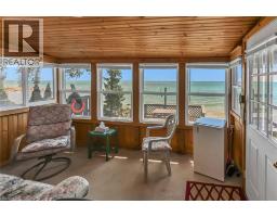 86 LAKESHORE Road - 6