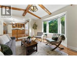 286 LLOYMINN Avenue - 10